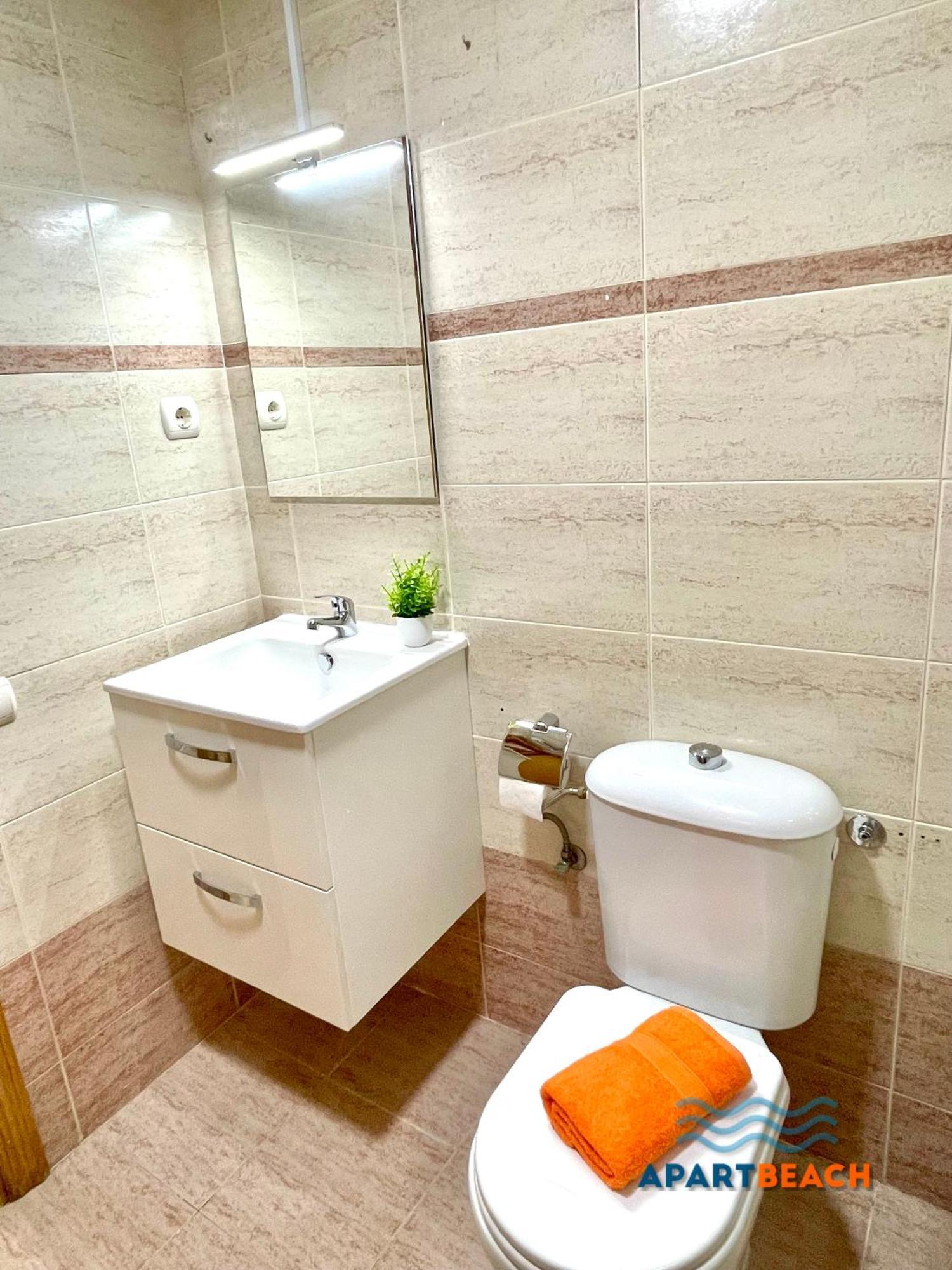 Apartbeach Golden I Muy Luminoso Junto Playa Y Climatizado Salou Buitenkant foto